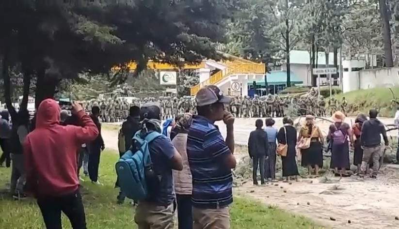 Bloqueo de pobladores de Teopisca