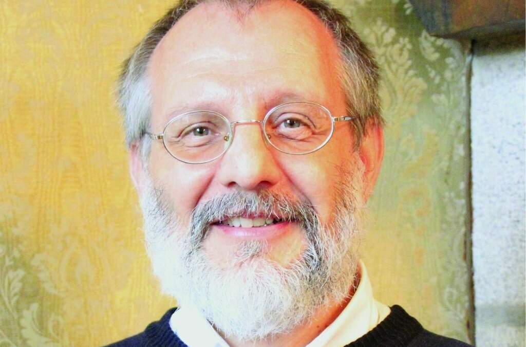Un cura ha sido hallado sin vida con signos de violencia