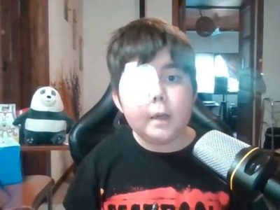 Falleció Tomiii 13, el popular youtuber chileno que padecía de un tumor cerebral