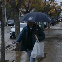Clima en Neuquén: miércoles inestable con lluvias, viento fuerte y marcado descenso térmico