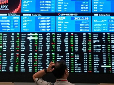 El Riesgo País vuelve a la zona de los 600 puntos, y la nafta subió 6%