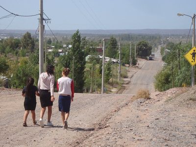 Vecinos de Valentina Norte Rural cortarán la ruta en reclamo por falta de servicios