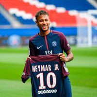 'No busco protagonismo, me he dejado llevar por mi corazón”, dice Neymar al llegar al PSG