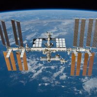 EN VIVO: La nave de SpaceX se acopla a la Estación Espacial Internacional