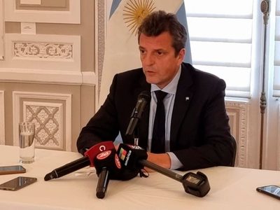 Cúal es el proyecto de Sergio Massa para modificar el plan Ahora 12 y las compras con tarjeta