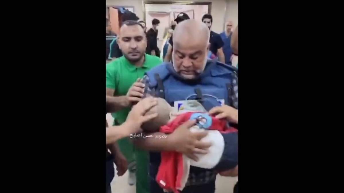 La esposa, dos hijos y un nieto del corresponsal en jefe de Al Jazzera en la Franja de Gaza, Wael Dahdouh muieron en un bombardeo de Israel