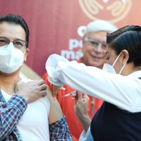 Segunda dosis de vacuna podría aplicarse hasta 45 días después: López-Gatell