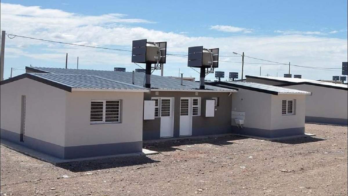 Afiliados de ATE de Villa la Angostura, tratarán la falta de viviendas permanentes en alquiler. Fuente: (La Angostura Digital)