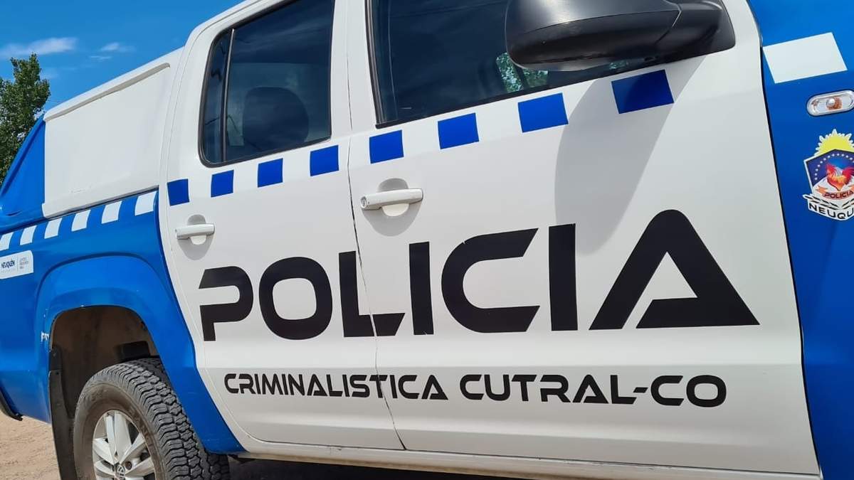 Policía de Cutral Co. Fuente: (Twitter)