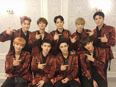 Un momento significativo: la foto de EXO que causó un revuelo entre sus fans