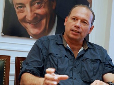 Berni apuró al intendente de Zárate en sus oficinas: "Es una vergüenza"