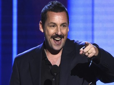 Súper romántico: Adam Sandler le dedica un tierno posteo a la mujer de su vida