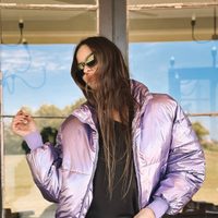 Seguro las tenés en tu armario: mirá cómo combinar las camperas puffer tendencia en invierno