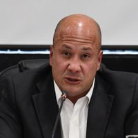 Alfaro entrega apoyos para el campo en Jalisco... y da raspón al gobierno federal
