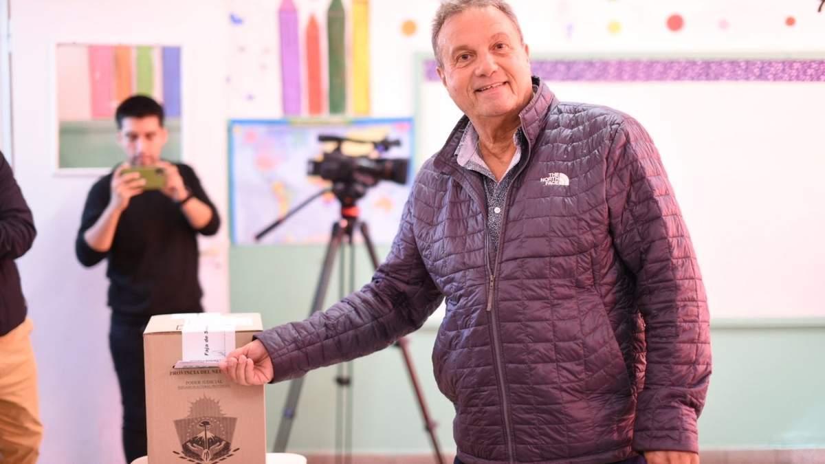 Candidato a gobernador por Cumplir, Carlos Eguía. Fuente: (Facebook)
