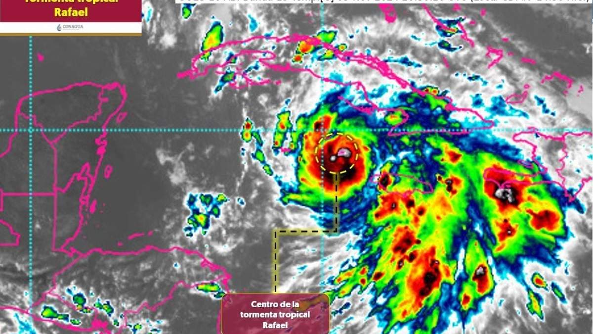 Imagen satelital de la tormenta tropical Rafael