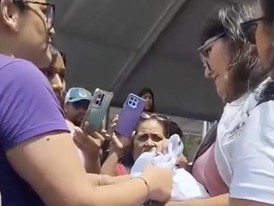Gobierno de Armenta buscó silenciar a víctimas de violencia vicaria en acto de Sheinbaum: colectivas