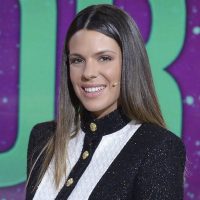 Laura Matamoros tiene el calzado "básico" del verano y sabe cómo combinarlo