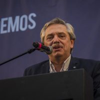 "Nadie puede sentirse bien sabiendo que hay argentinos en el pozo de la pobreza"