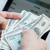 Mercados: así cerró el dólar durante este jueves 4 de junio