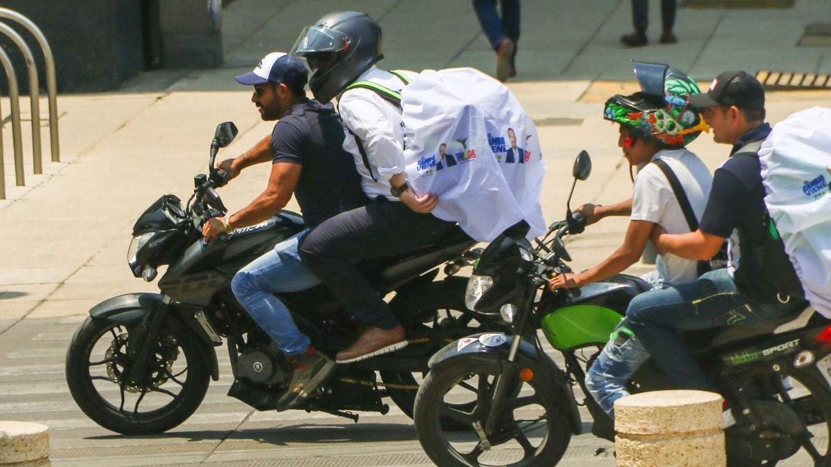 Sheinbaum presentará ley a favor de repartidores de aplicación de entrega a domicilio