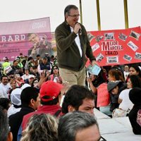 Marcelo Ebrard llama a conocer, proteger y defender la “boleta redonda”