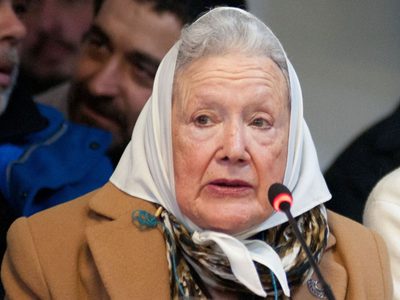 Nora Cortiñas reprochó duramente la postura de Fernández con las Fuerzas Armadas