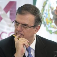 Ebrard esquiva dichos de Trump y se alínea con la versión oficial de EU: respeto mutuo