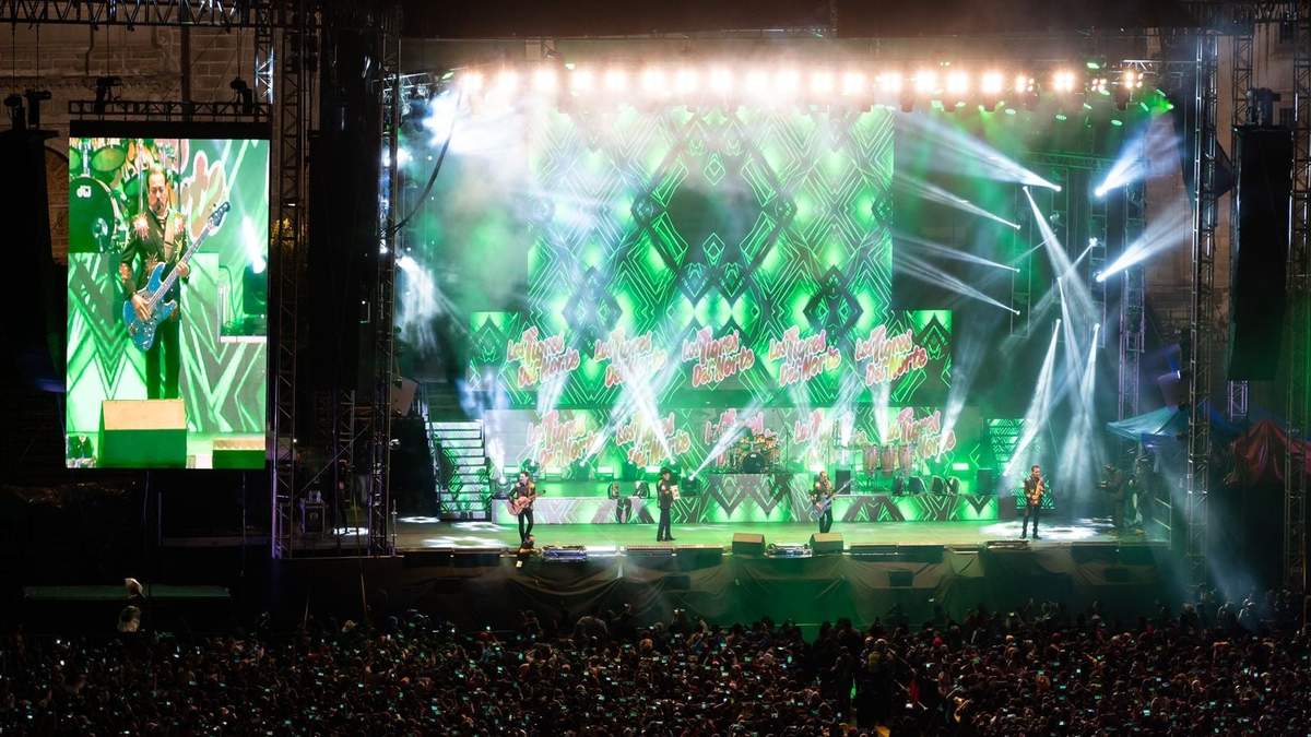 Los Tigres del Norte tocan en el Zócalo el 15 de septiembre de 2022