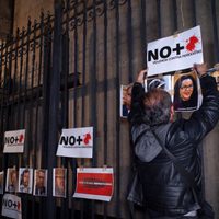 Periodistas van de nuevo a Segob para exigir justicia ante crímenes y mejores condiciones laborales