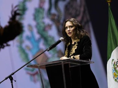 Ayuso cancela su gira por México y acusa boicot por parte de Sheinbaum