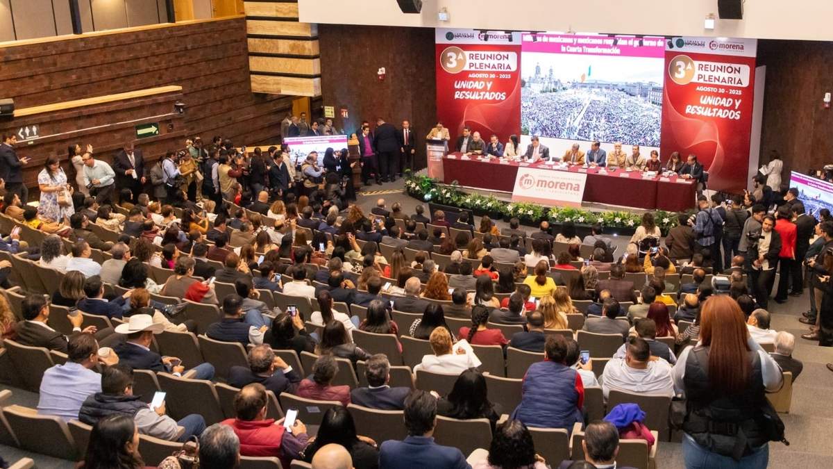La reunión plenaria de Morena