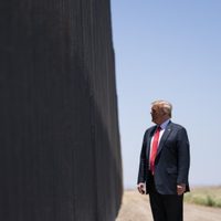 Segundo mandato de Trump incluirá cambios en políticas sobre economía, inmigración