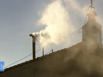 Humo blanco en el Vaticano: Hay nuevo Papa