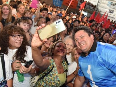 Gaido anunció la construcción de 10 nuevos polideportivos en la ciudad de Neuquén