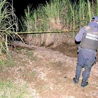 Ejecutan a dos presuntos gatilleros y dejan narcomensaje en Michoacán