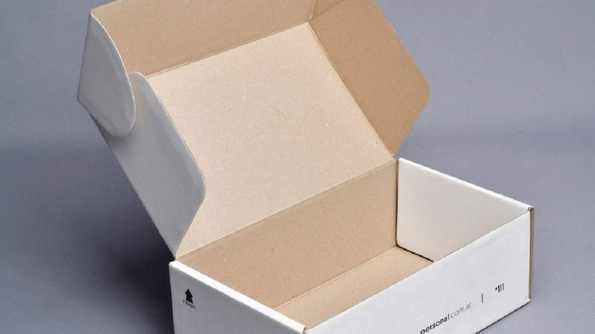Cómo reciclar una caja de celular en desuso. Fuente: (X)