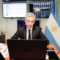 Meoni anunció operativo conjunto entre Ciudad y Provincia para controlar el transporte