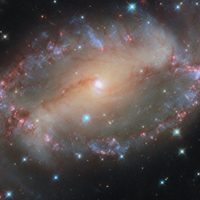 Hubble espía un ojo cósmico