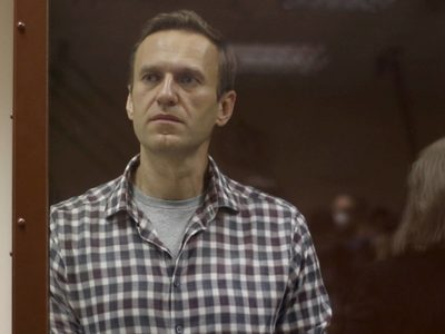 Trasladan a Navalny a una nueva prisión, a unos 200 kilómetros de Moscú