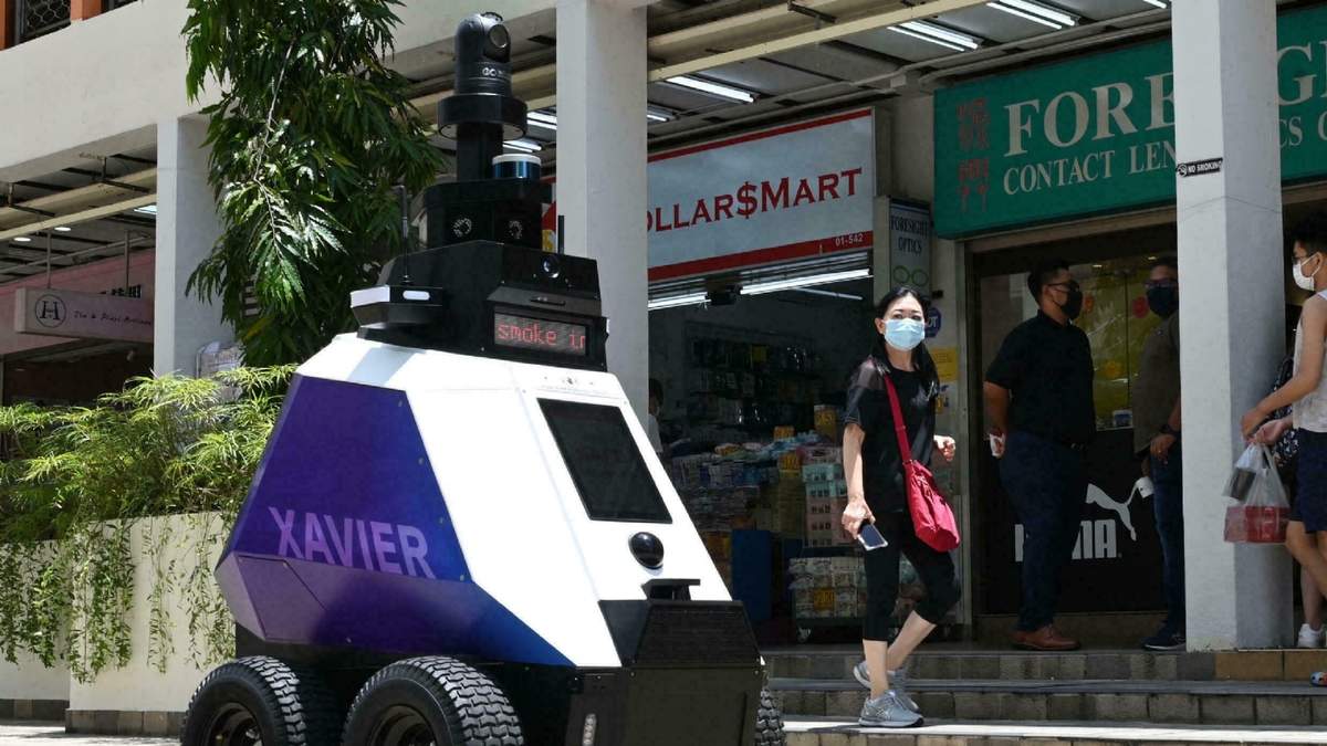 "Xavier", el robot policía de Singapur. Fuente: (Twitter)