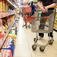 El 44% de los supermercados bajó las ventas por la pandemia según el Indec
