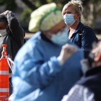 Coronavirus: los casos volvieron a superar la barrera de los 100 mil