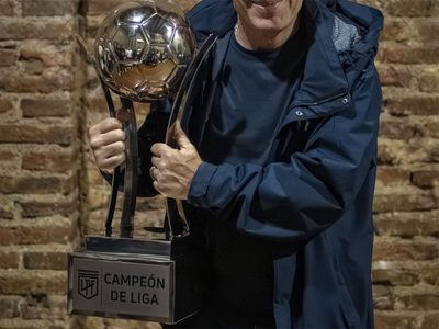 El presidente de Lanús se mostró a favor de la copa otorgada a Rosario Central