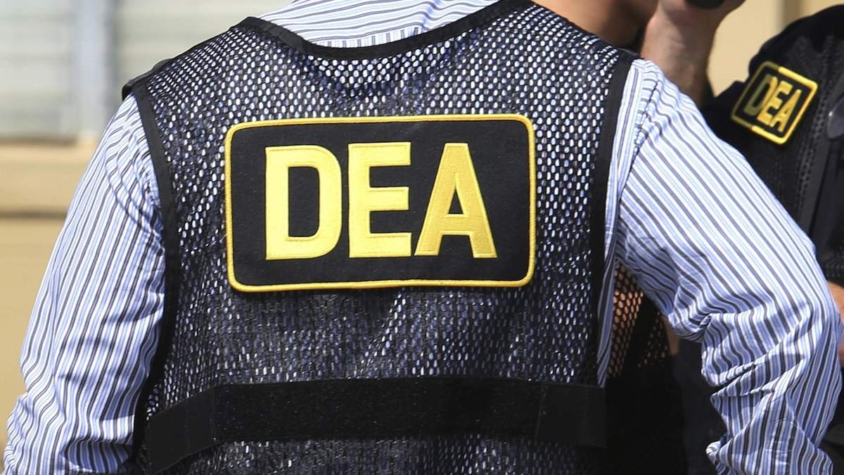 Agentes de la Administración de Control de Drogas de Estados Unidos