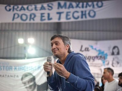 Máximo Kirchner aseguró que “cuando uno quiere conducir también debe saber obedecer"