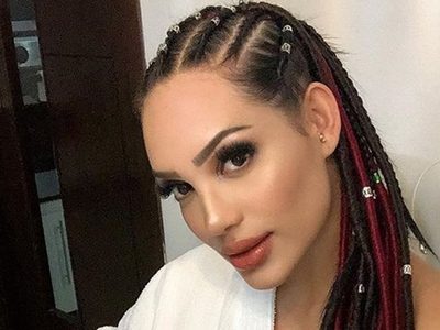 ¡Cada vez más osada! Andrea Valdiri quedó si nada y dejó que el agua corriera por su cuerpo