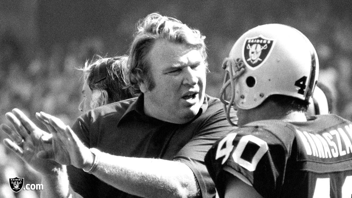 Considerado uno de los mejores analistas de partidos de la NFL