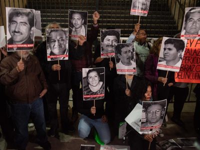 Periodistas y activistas protestan en Segob tras el asesinato de Luis Martín Sánchez