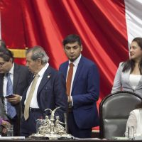 Diputados dejan para después debate sobre prisión preventiva por huachicoleo